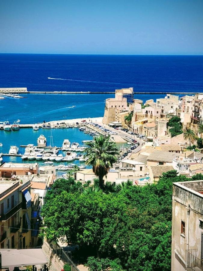 Palazzo Del Golfo Penthouse Apartment Castellammare del Golfo Exterior photo