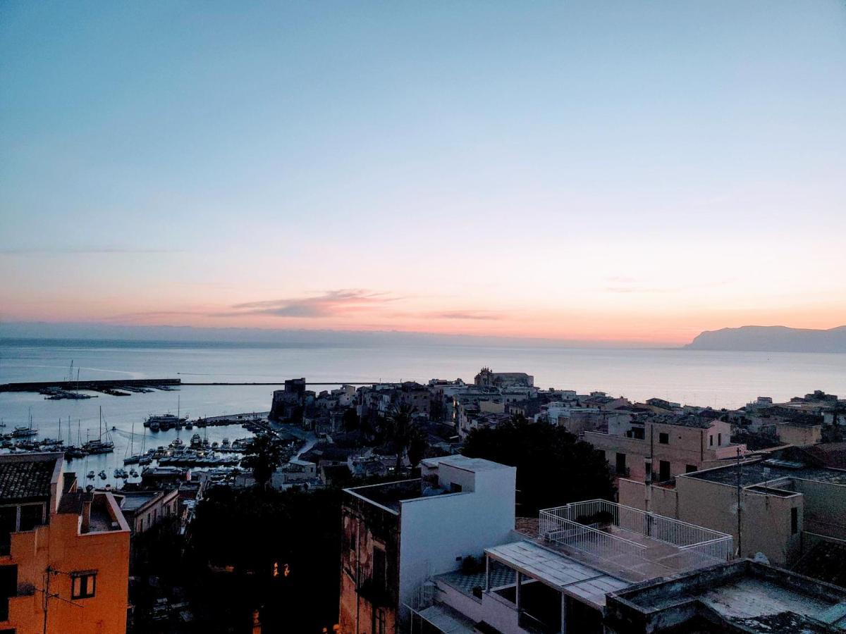 Palazzo Del Golfo Penthouse Apartment Castellammare del Golfo Exterior photo