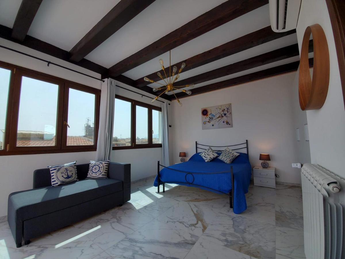 Palazzo Del Golfo Penthouse Apartment Castellammare del Golfo Exterior photo